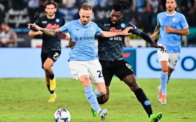 Pod Vezuvom opet ključa, a ko slavi u derbiju?