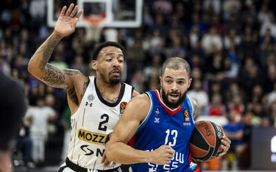 “Crno-beli” lome otpor Efesa?